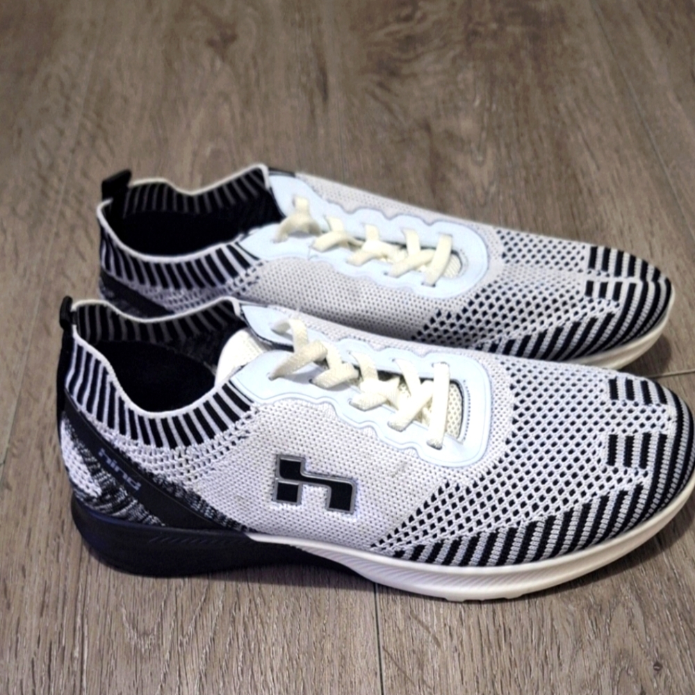 Hind Knit Sneakers Men's size 8 Lightweight Workout